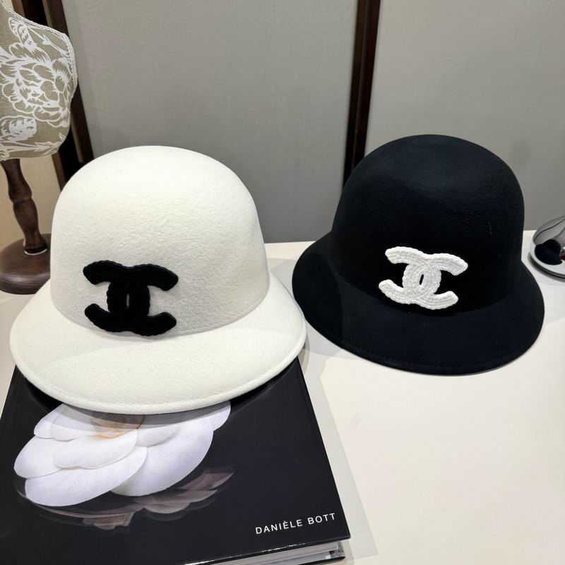 Chanel top hat 090810
